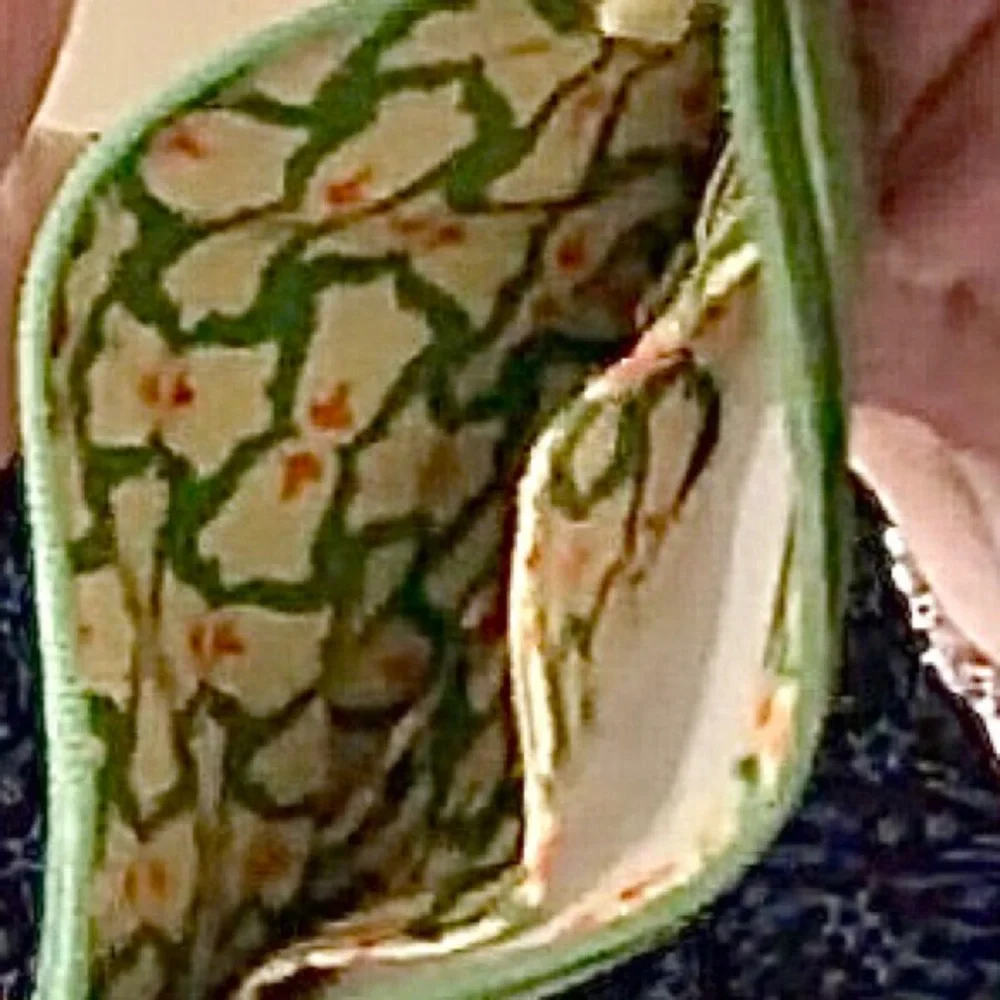 Vera Bradley Zip ID Wallet Fluorite Green w/ Key Ring Top Zipper Fabric Tab NWT